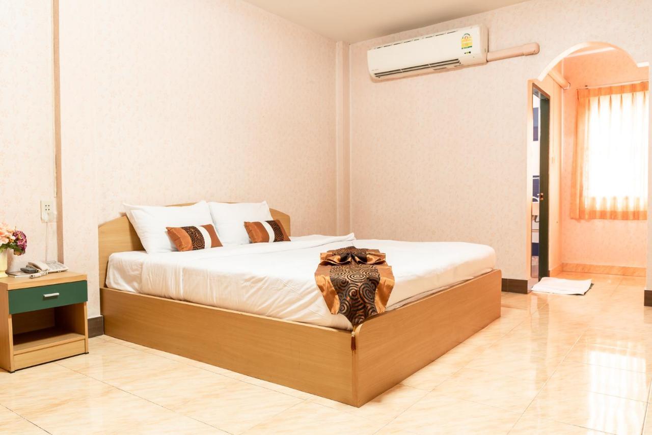 Pn Gold Resort بانغسين المظهر الخارجي الصورة