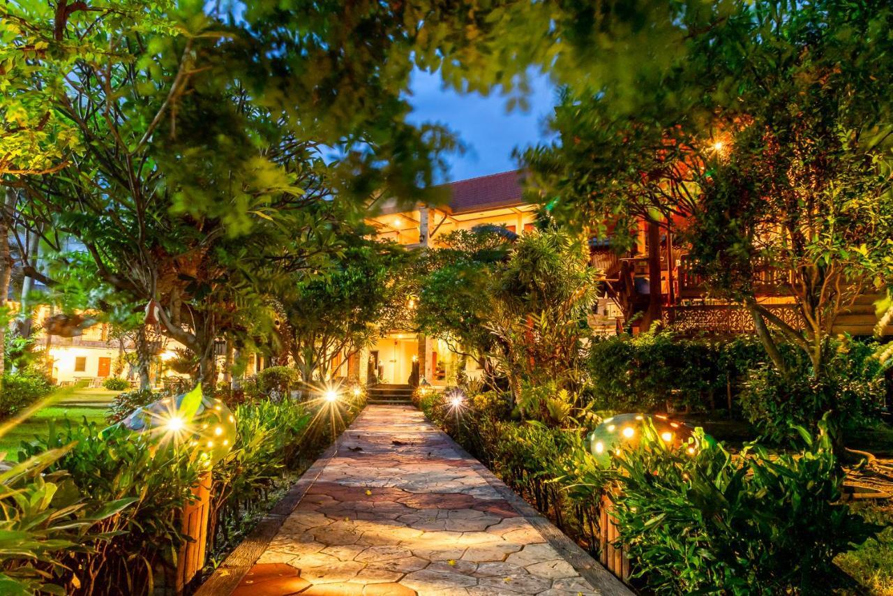 Pn Gold Resort بانغسين المظهر الخارجي الصورة
