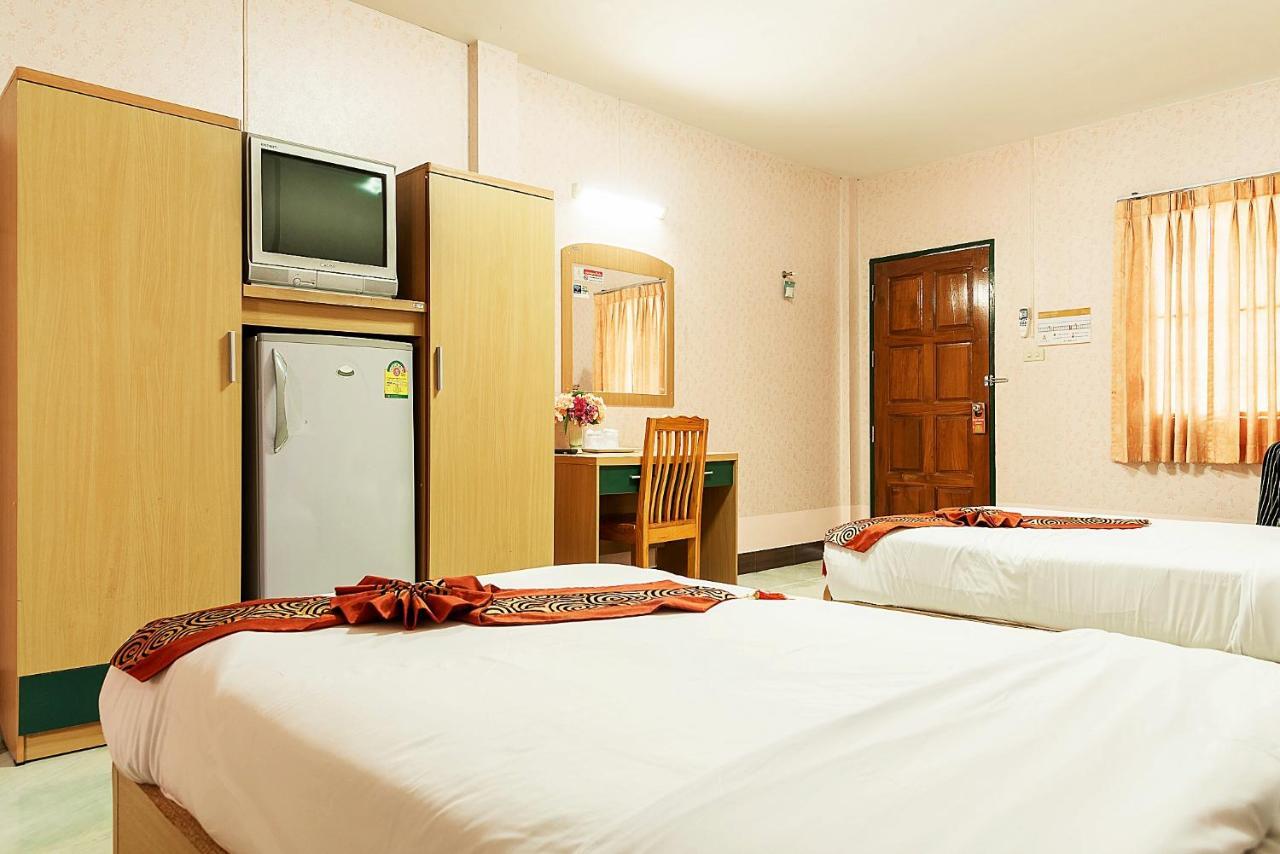 Pn Gold Resort بانغسين المظهر الخارجي الصورة