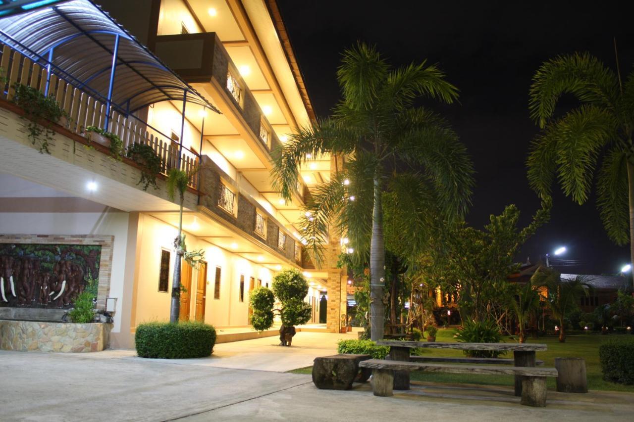 Pn Gold Resort بانغسين المظهر الخارجي الصورة