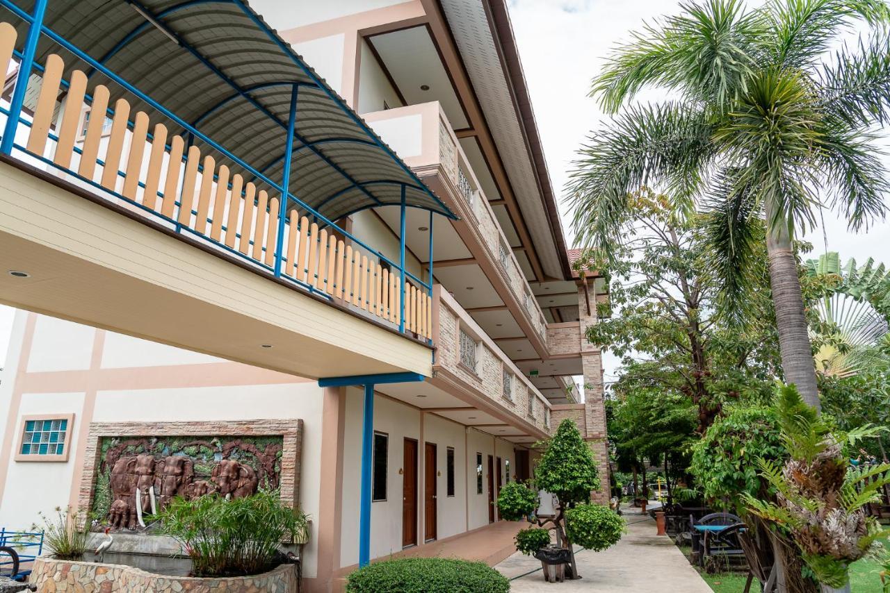 Pn Gold Resort بانغسين المظهر الخارجي الصورة