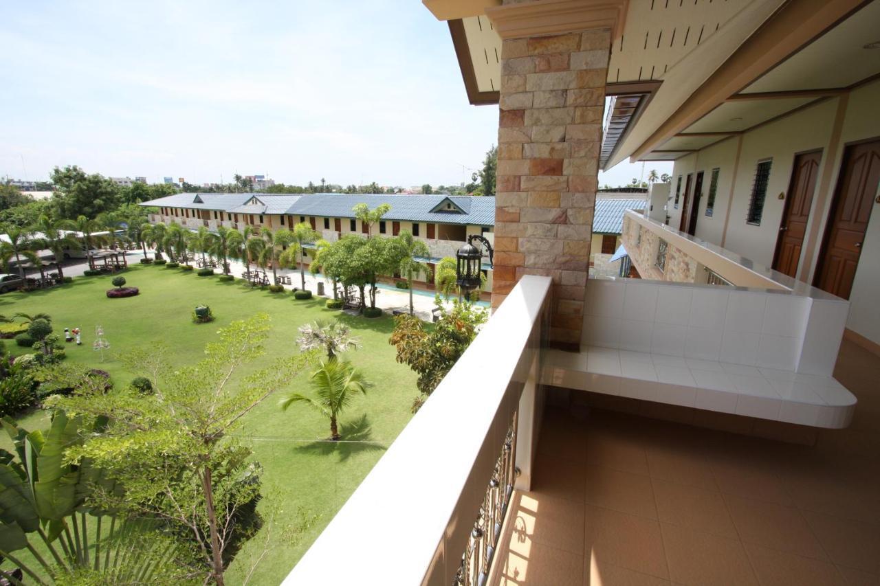 Pn Gold Resort بانغسين المظهر الخارجي الصورة